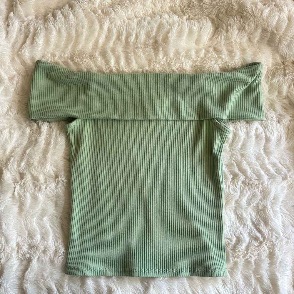 RSQ Sage Ribbed Top - Picture 2 of 3